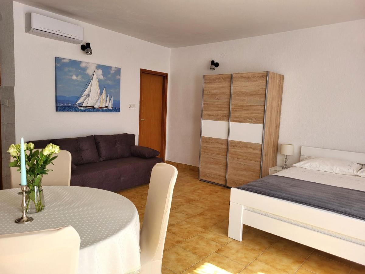 Apartments Gorana Novi Vinodolski Exterior foto